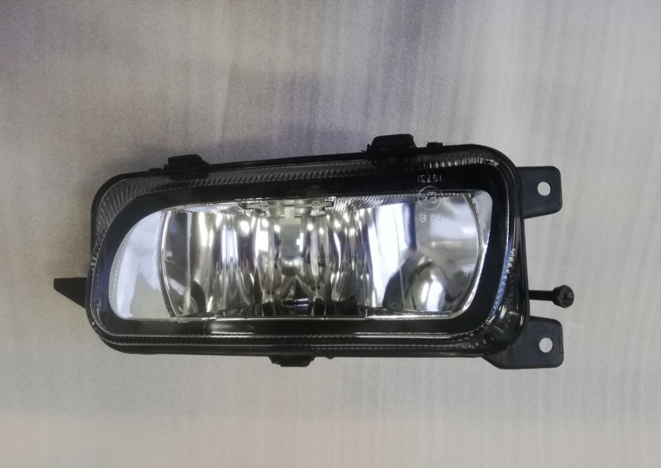HALOGEN MERCEDES ACTROS MP3 MP3 LH - Koplamp voor Vrachtwagen: afbeelding 5 HALOGEN MERCEDES ACTROS MP3 MP3 LH - Koplamp voor Vrachtwagen: afbeelding 5