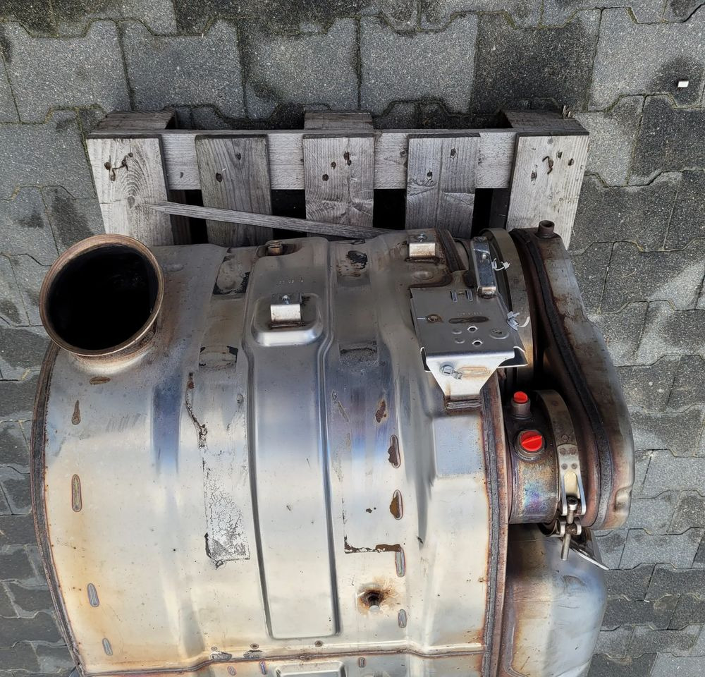 KATALIZATOR RENAULT RANGE T GAMA 23046491 CHWALIM116 - Katalysator voor Vrachtwagen: afbeelding 3 KATALIZATOR RENAULT RANGE T GAMA 23046491 CHWALIM116 - Katalysator voor Vrachtwagen: afbeelding 3