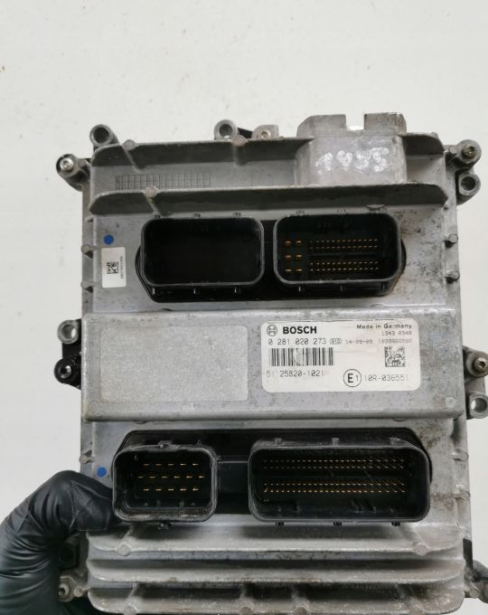 KOMPUTER SILNIKA MAN TGX TGS E6. 51.25820-1021 - ECU: afbeelding 1 KOMPUTER SILNIKA MAN TGX TGS E6. 51.25820-1021 - ECU: afbeelding 1