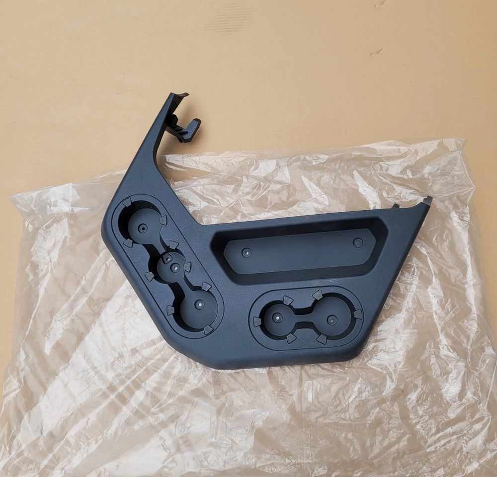 KONSOLA SCHOWRK MERCEDES ACTROS MP4 MP5 NOWY ORYGINAŁ A9606806991/001 CHWALIM116 - Instrumentenpaneel voor Vrachtwagen: afbeelding 1 KONSOLA SCHOWRK MERCEDES ACTROS MP4 MP5 NOWY ORYGINAŁ A9606806991/001 CHWALIM116 - Instrumentenpaneel voor Vrachtwagen: afbeelding 1