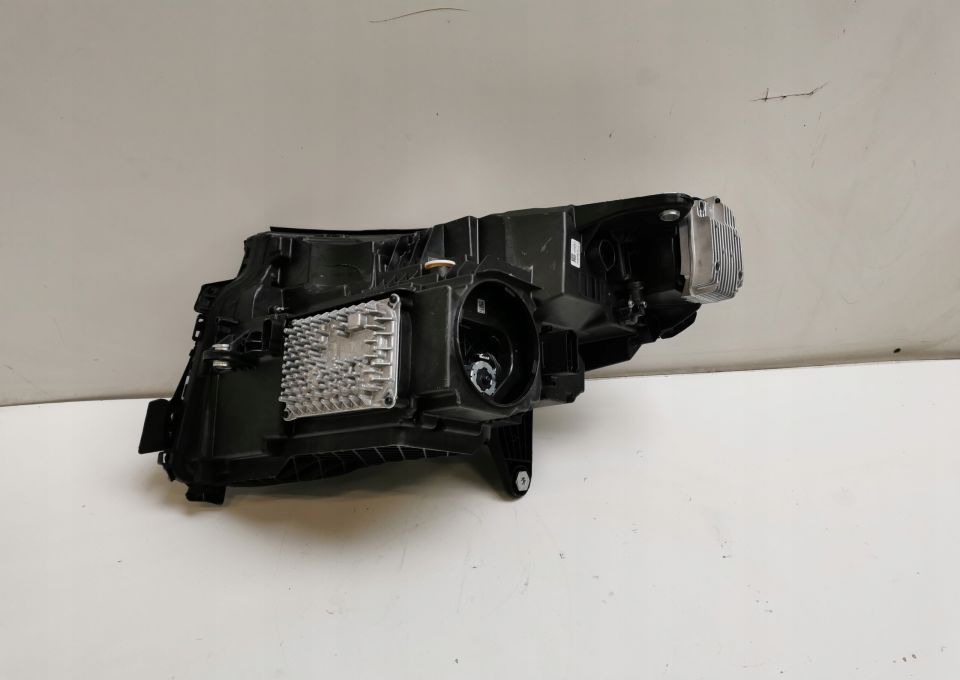 LAMPA MERCEDES EQC A 2939061201 PRAWA ORYGINAŁ - Koplamp: afbeelding 3 LAMPA MERCEDES EQC A 2939061201 PRAWA ORYGINAŁ - Koplamp: afbeelding 3