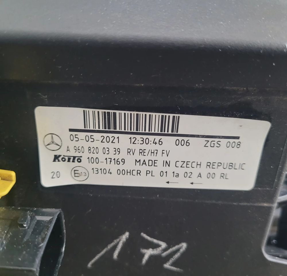 LAMPA RH MERCEDES ACTROS MP4 A9608200339 CHWALIM116 - Lichten/ Verlichting voor Vrachtwagen: afbeelding 4 LAMPA RH MERCEDES ACTROS MP4 A9608200339 CHWALIM116 - Lichten/ Verlichting voor Vrachtwagen: afbeelding 4