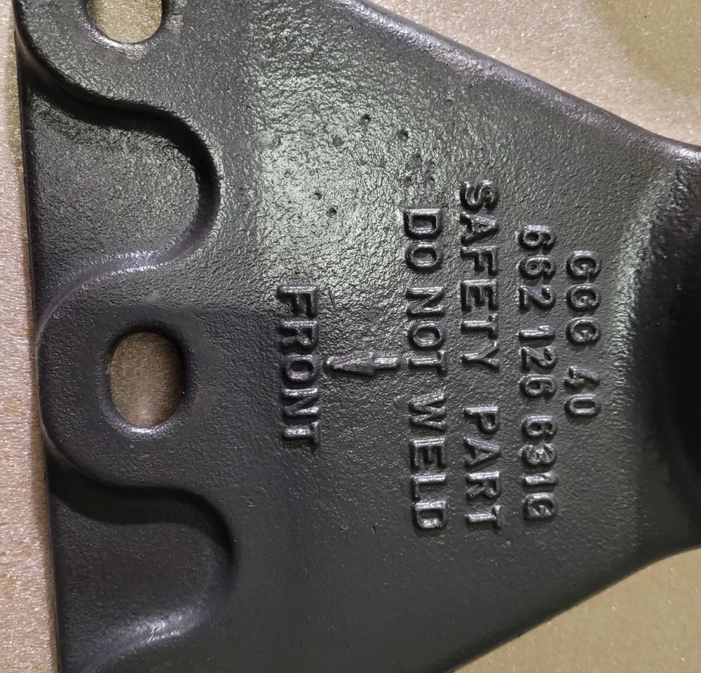 ŁAPY MOCOWANIE SIODŁA Gf 662 126 631 G - Koppelschotel voor Vrachtwagen: afbeelding 2 ŁAPY MOCOWANIE SIODŁA Gf 662 126 631 G - Koppelschotel voor Vrachtwagen: afbeelding 2