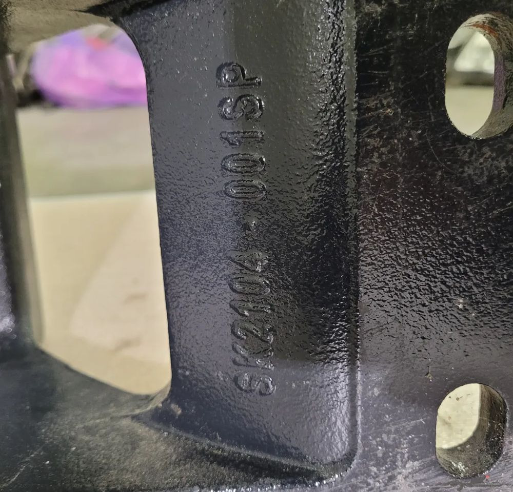 ŁAPY MOCOWANIE SIODŁA JOST 185MM - Koppelschotel voor Vrachtwagen: afbeelding 4 ŁAPY MOCOWANIE SIODŁA JOST 185MM - Koppelschotel voor Vrachtwagen: afbeelding 4