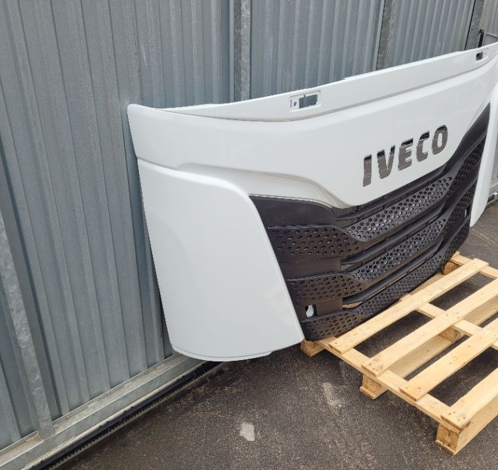 MASKA ATRAPA IVECO S WAY ORYGINAL NM. - Motorkap voor Vrachtwagen: afbeelding 3 MASKA ATRAPA IVECO S WAY ORYGINAL NM. - Motorkap voor Vrachtwagen: afbeelding 3