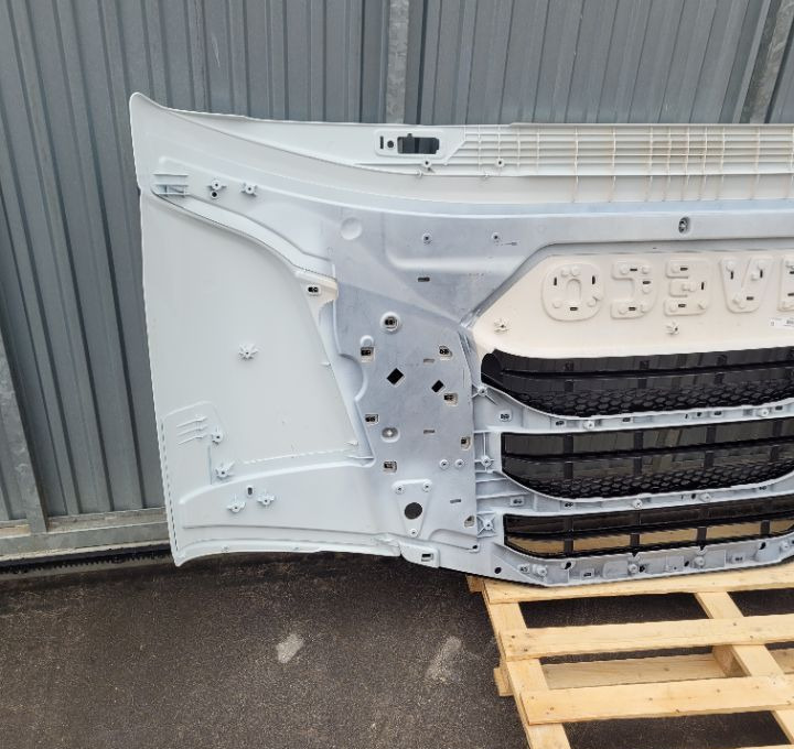 MASKA ATRAPA IVECO S WAY ORYGINAL NM. - Motorkap voor Vrachtwagen: afbeelding 5 MASKA ATRAPA IVECO S WAY ORYGINAL NM. - Motorkap voor Vrachtwagen: afbeelding 5
