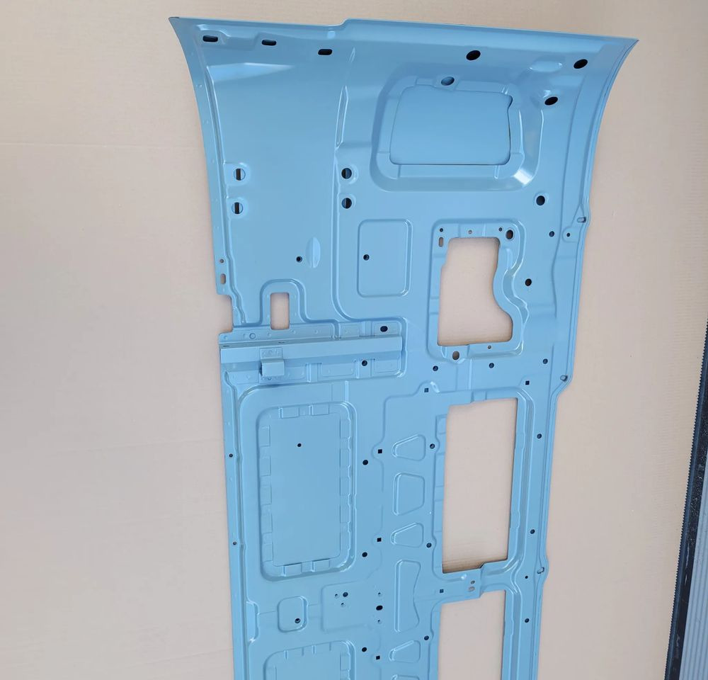 MASKA ATRAPA VOLVO FH4 NOWY ORYGINAŁ CHWALIM116 - Motorkap voor Vrachtwagen: afbeelding 4 MASKA ATRAPA VOLVO FH4 NOWY ORYGINAŁ CHWALIM116 - Motorkap voor Vrachtwagen: afbeelding 4