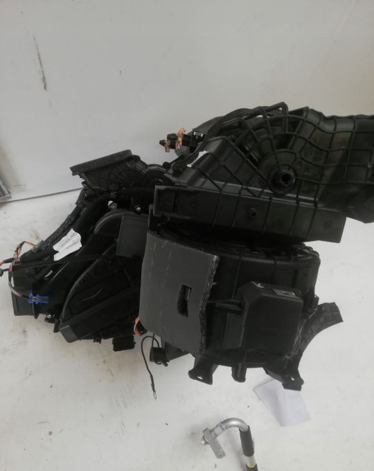 NAGRZEWNICA FIAT DOBLO, COMBO 5Z3200000 - Verwarming/ Ventilatie voor Bestelwagen: afbeelding 1 NAGRZEWNICA FIAT DOBLO, COMBO 5Z3200000 - Verwarming/ Ventilatie voor Bestelwagen: afbeelding 1