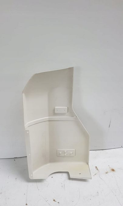 NAROZNIK ZDERZAKA RENAULT MAGNUM E-TECH NOWY LEWY - Bumper voor Vrachtwagen: afbeelding 2 NAROZNIK ZDERZAKA RENAULT MAGNUM E-TECH NOWY LEWY - Bumper voor Vrachtwagen: afbeelding 2