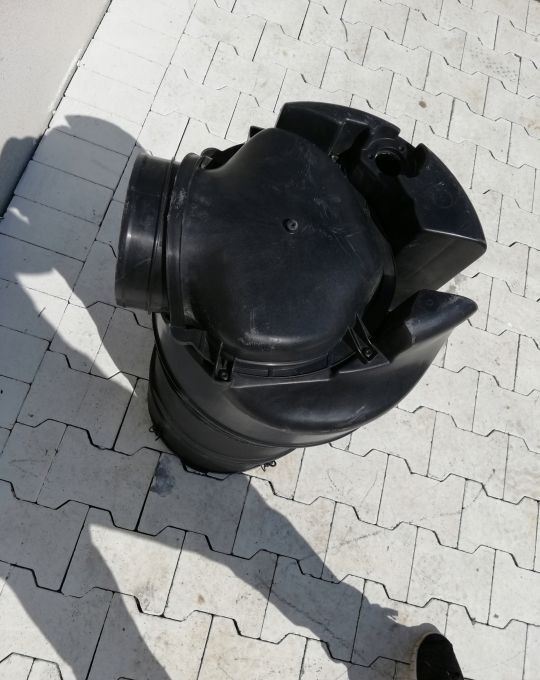 OBUDOWA FILTRA POWIETRZA MAN TGX TGS EURO 6 - Luchtfilter voor Vrachtwagen: afbeelding 2 OBUDOWA FILTRA POWIETRZA MAN TGX TGS EURO 6 - Luchtfilter voor Vrachtwagen: afbeelding 2