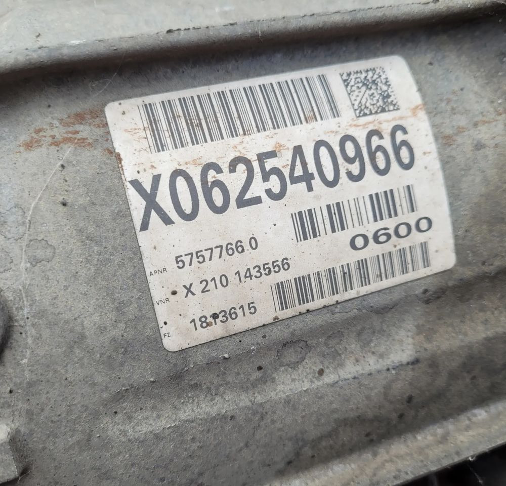 OBUDOWA SKRZYNI BIEGÓW MERCEDES ACTROS MP4 A9482610101 - Versnellingsbak voor Vrachtwagen: afbeelding 3 OBUDOWA SKRZYNI BIEGÓW MERCEDES ACTROS MP4 A9482610101 - Versnellingsbak voor Vrachtwagen: afbeelding 3