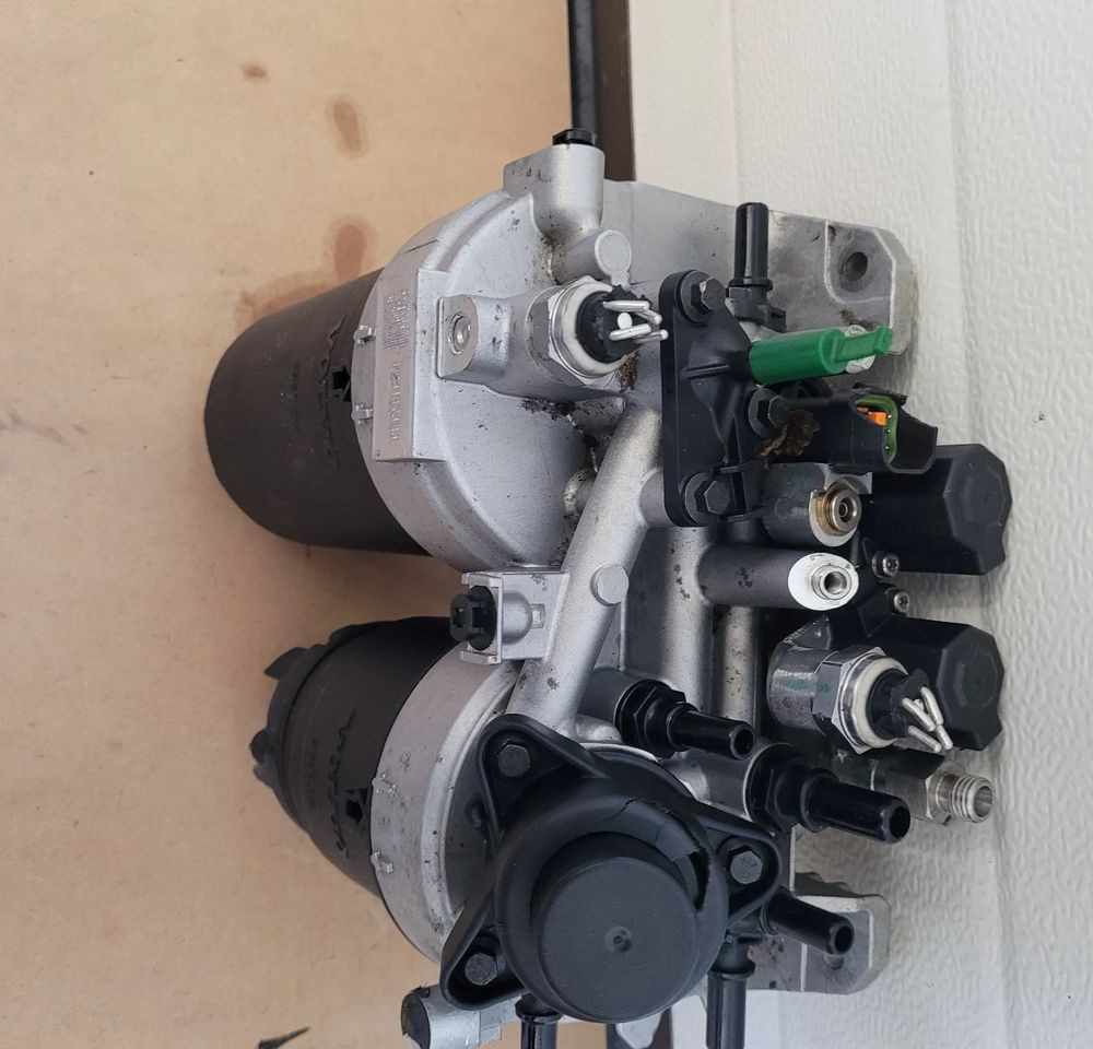 PODSTAWA FILTRA PALIWA VOLVO FH4 ORYGINAŁ 24137484 CHWALIM116 - Brandstoffilter voor Vrachtwagen: afbeelding 3 PODSTAWA FILTRA PALIWA VOLVO FH4 ORYGINAŁ 24137484 CHWALIM116 - Brandstoffilter voor Vrachtwagen: afbeelding 3