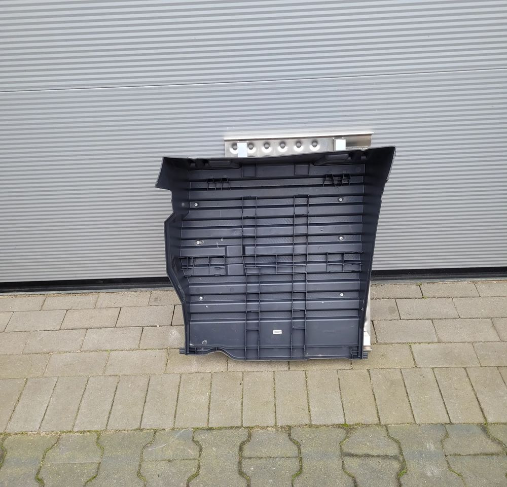 POKRYWA AKUMULATOR SCANIA S R NM. ORYGINAŁ NOWA 2196771 CHWALIM116 - Carrosserie en exterieur voor Vrachtwagen: afbeelding 3 POKRYWA AKUMULATOR SCANIA S R NM. ORYGINAŁ NOWA 2196771 CHWALIM116 - Carrosserie en exterieur voor Vrachtwagen: afbeelding 3