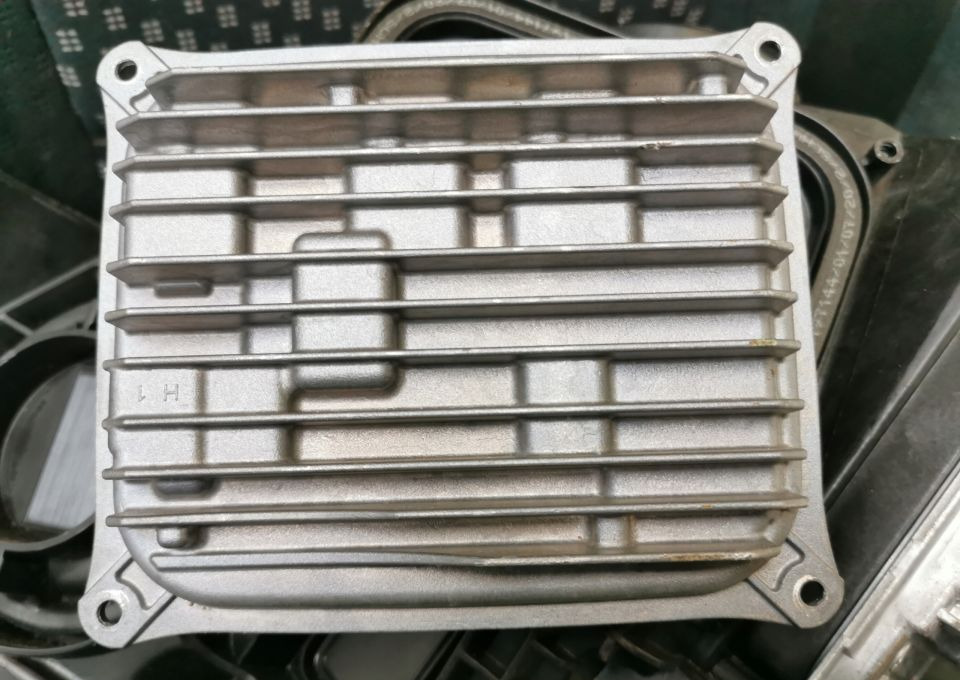 PRZETWORNICA MODUŁ LED MERCEDES A2479004104 - ECU voor Vrachtwagen: afbeelding 1 PRZETWORNICA MODUŁ LED MERCEDES A2479004104 - ECU voor Vrachtwagen: afbeelding 1