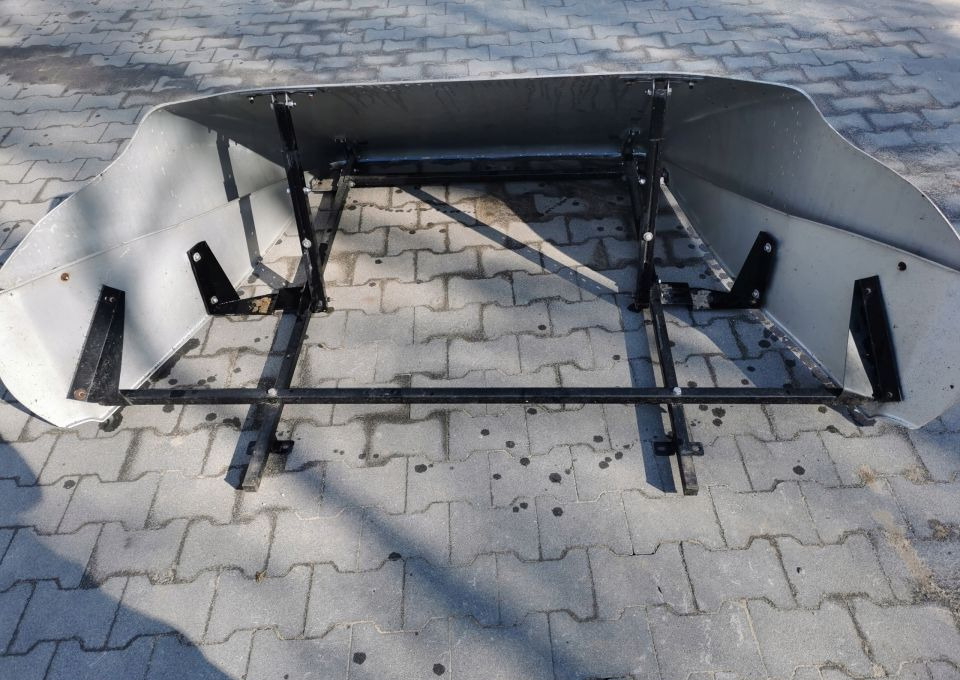 SPOJLER DACHY VOLVO FE FL - Aerokit/ Spoiler voor Vrachtwagen: afbeelding 4 SPOJLER DACHY VOLVO FE FL - Aerokit/ Spoiler voor Vrachtwagen: afbeelding 4