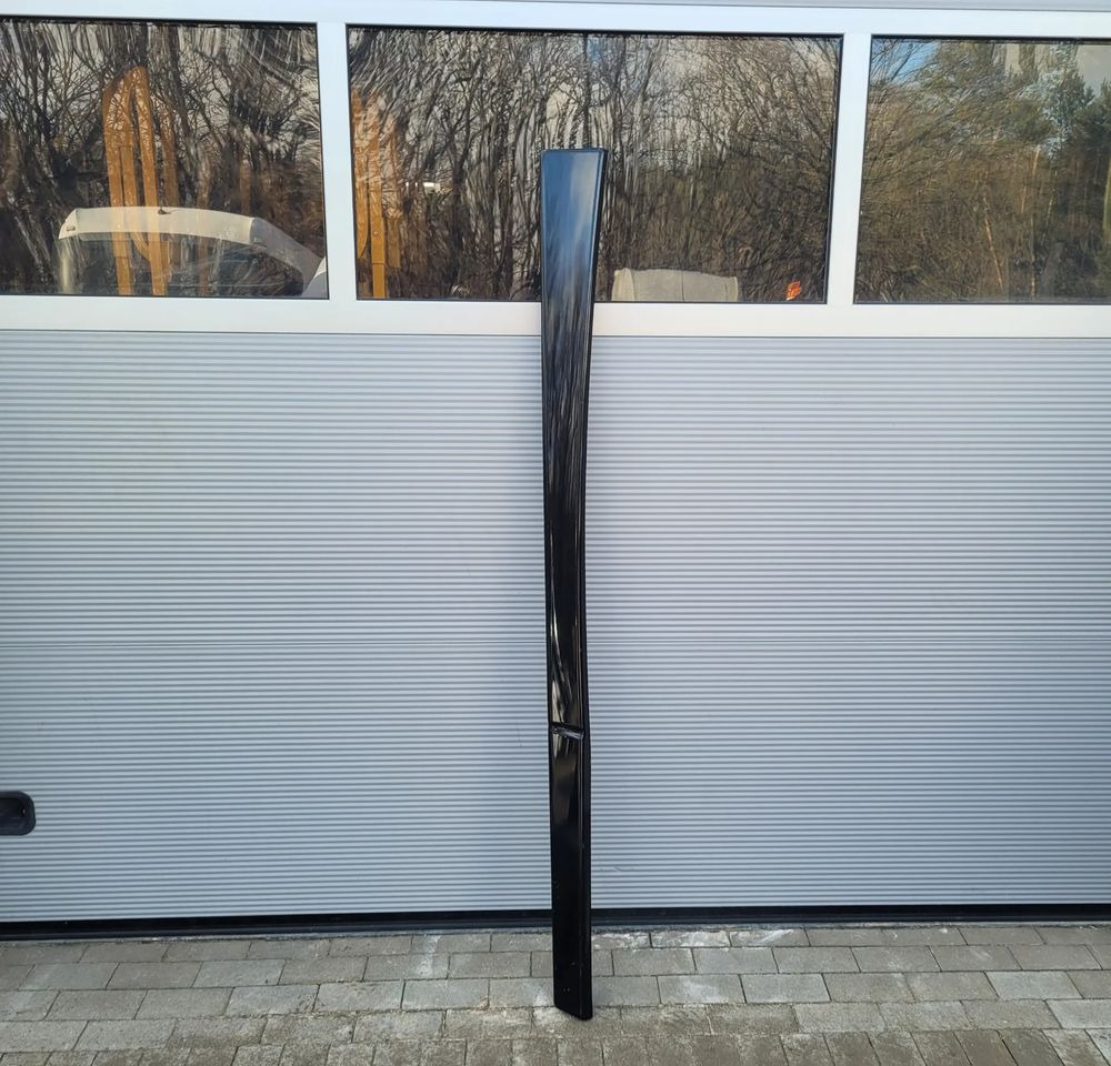 SPOJLER ZAKABINOWY VOLVO FH4 FH5 ORYGINAŁ RH. BDF .CHWALIM116 - Aerokit/ Spoiler voor Vrachtwagen: afbeelding 1 SPOJLER ZAKABINOWY VOLVO FH4 FH5 ORYGINAŁ RH. BDF .CHWALIM116 - Aerokit/ Spoiler voor Vrachtwagen: afbeelding 1