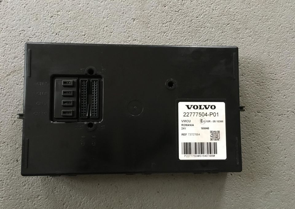 STEROWNIK KOMPUTER VOLVO 73707684 24V VMCU E13 - ECU voor Vrachtwagen: afbeelding 1 STEROWNIK KOMPUTER VOLVO 73707684 24V VMCU E13 - ECU voor Vrachtwagen: afbeelding 1