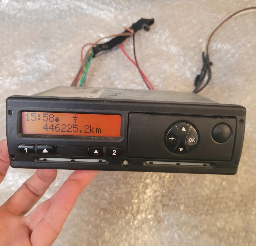 TACHGRAF DAF 1938623 R 2.1 CHWALIM116 - Tachograph voor Vrachtwagen: afbeelding 1 TACHGRAF DAF 1938623 R 2.1 CHWALIM116 - Tachograph voor Vrachtwagen: afbeelding 1