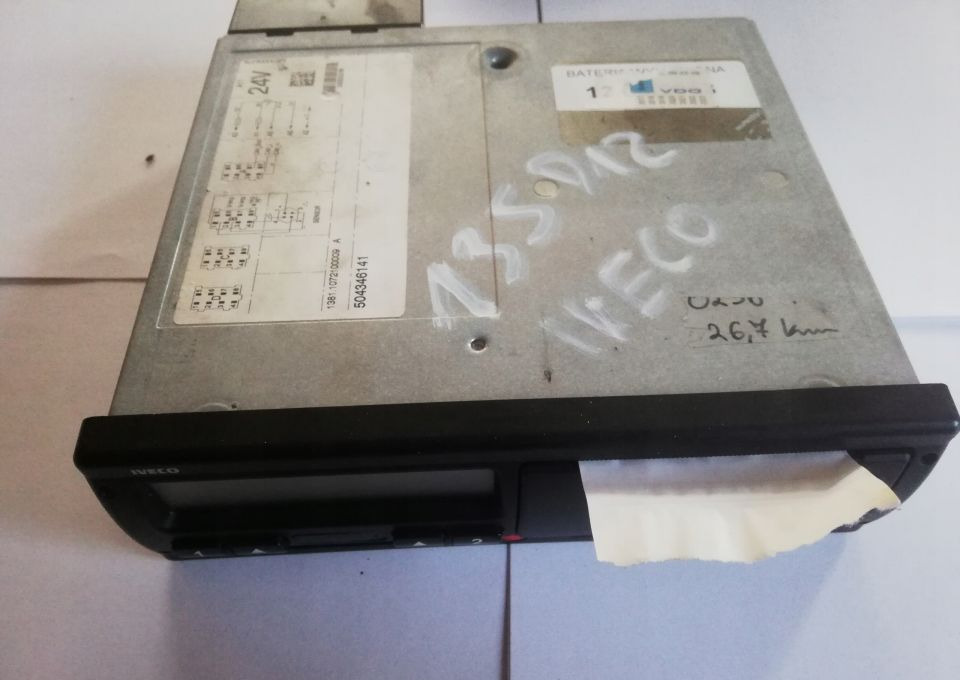 TACHOGRAF IVECO STRALIS 504346141 1,3A - Tachograph voor Vrachtwagen: afbeelding 1 TACHOGRAF IVECO STRALIS 504346141 1,3A - Tachograph voor Vrachtwagen: afbeelding 1