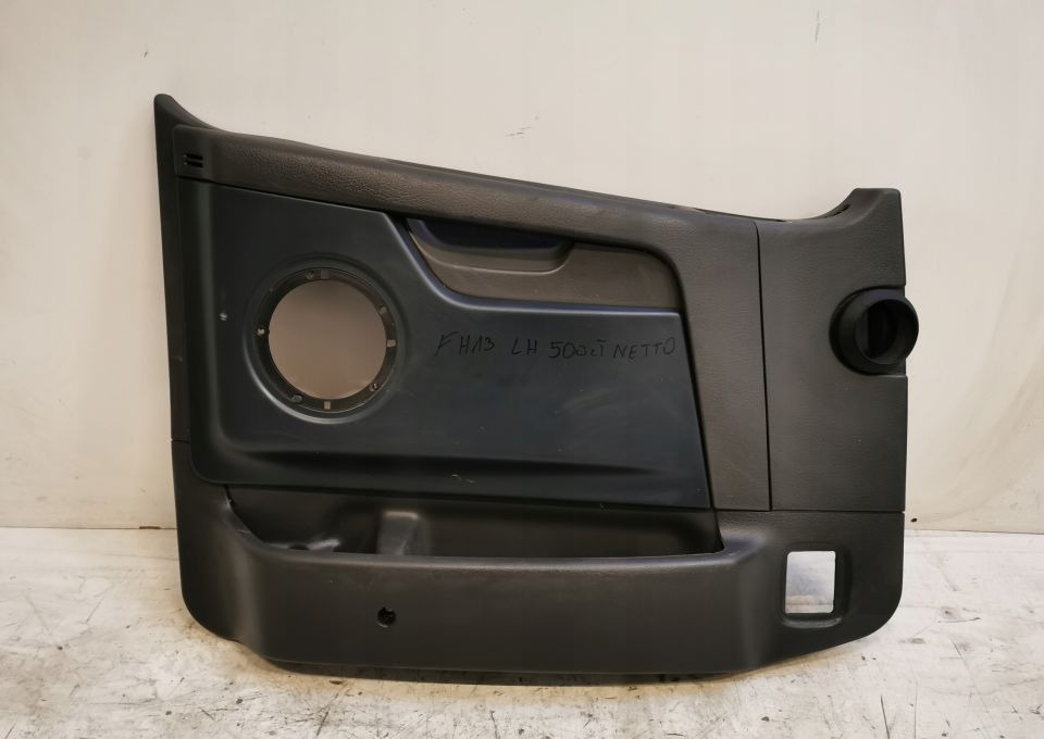 TAPICERKA DRZWI VOLVO FH13 LEWA - Deur en onderdelen voor Vrachtwagen: afbeelding 1 TAPICERKA DRZWI VOLVO FH13 LEWA - Deur en onderdelen voor Vrachtwagen: afbeelding 1