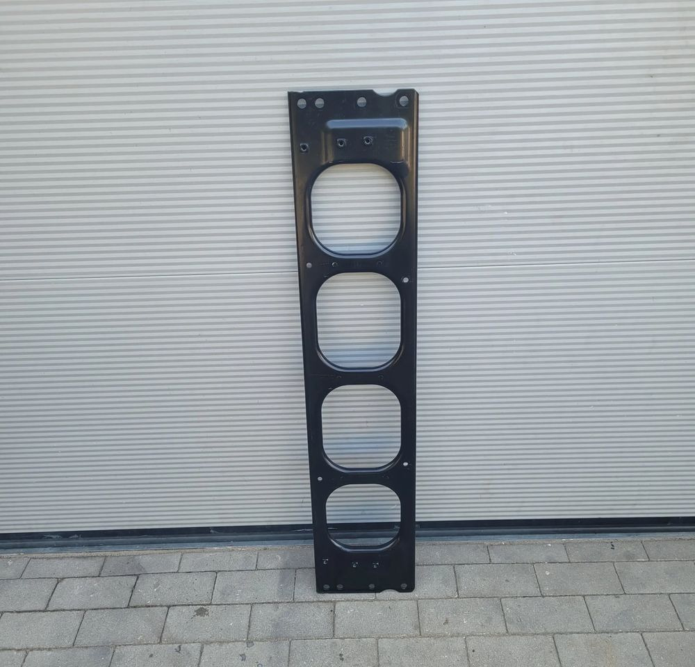 WAZMOCNIENIE POPRZECZNICA VOLVO FH4 FH5 NOWY ORYGINAŁ 21825534 - Carrosserie en exterieur voor Vrachtwagen: afbeelding 1 WAZMOCNIENIE POPRZECZNICA VOLVO FH4 FH5 NOWY ORYGINAŁ 21825534 - Carrosserie en exterieur voor Vrachtwagen: afbeelding 1