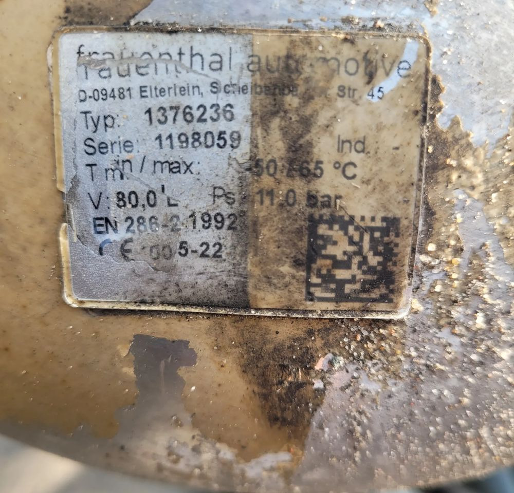 ZBIORNIK BUTLA POWIETRZA 80L SCHMITZ ALU CHWALIM116 - Remdelen voor Vrachtwagen: afbeelding 2 ZBIORNIK BUTLA POWIETRZA 80L SCHMITZ ALU CHWALIM116 - Remdelen voor Vrachtwagen: afbeelding 2