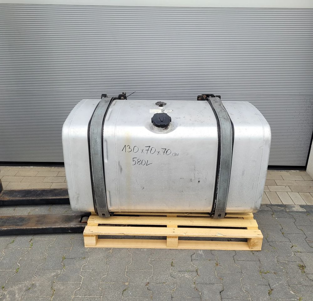 ZBIORNIK PALIWA MAN TGX TGS 580L 81.12201-6684 CHWALIM116 - Brandstoftank voor Vrachtwagen: afbeelding 1 ZBIORNIK PALIWA MAN TGX TGS 580L 81.12201-6684 CHWALIM116 - Brandstoftank voor Vrachtwagen: afbeelding 1