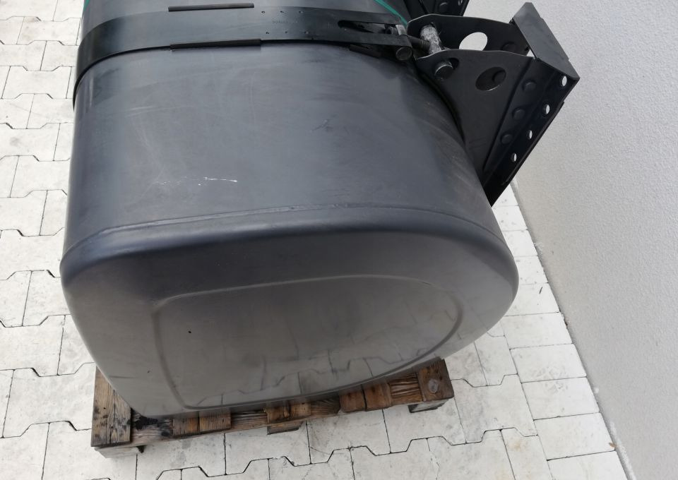 ZBIORNIK PALIWA VOLVO FH4 FH13 FMX FM 110X70CM - Brandstoftank voor Vrachtwagen: afbeelding 3 ZBIORNIK PALIWA VOLVO FH4 FH13 FMX FM 110X70CM - Brandstoftank voor Vrachtwagen: afbeelding 3
