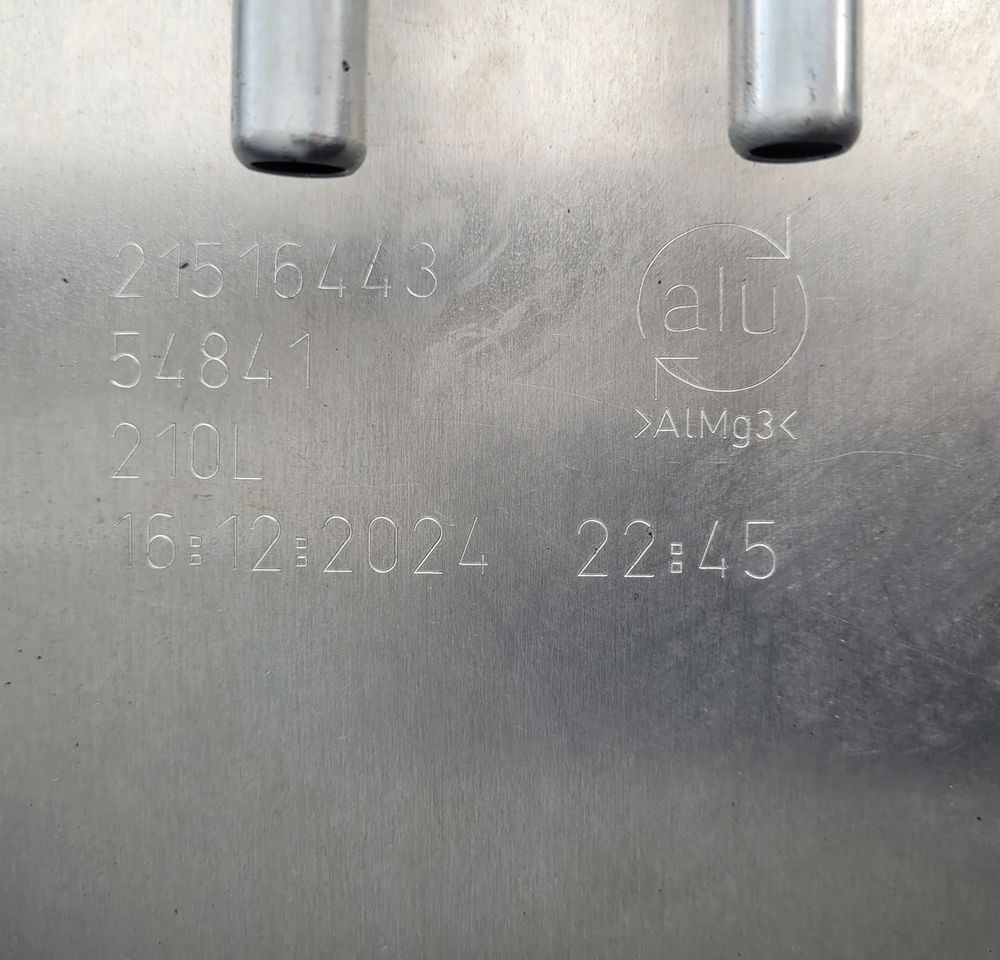 Nieuw Brandstoftoevoer voor Vrachtwagen ZBIORNIK PALIWA VOLVO FH4 FH5 RENAULT 21516443 210L CHWALIM116: afbeelding 6