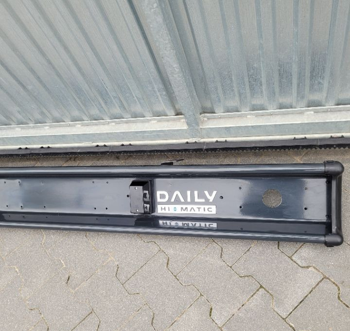 ZDERZAK TYL BELKA IVECO DAILY NM. ORYGINAL 500356844kb - Bumper voor Vrachtwagen: afbeelding 2 ZDERZAK TYL BELKA IVECO DAILY NM. ORYGINAL 500356844kb - Bumper voor Vrachtwagen: afbeelding 2