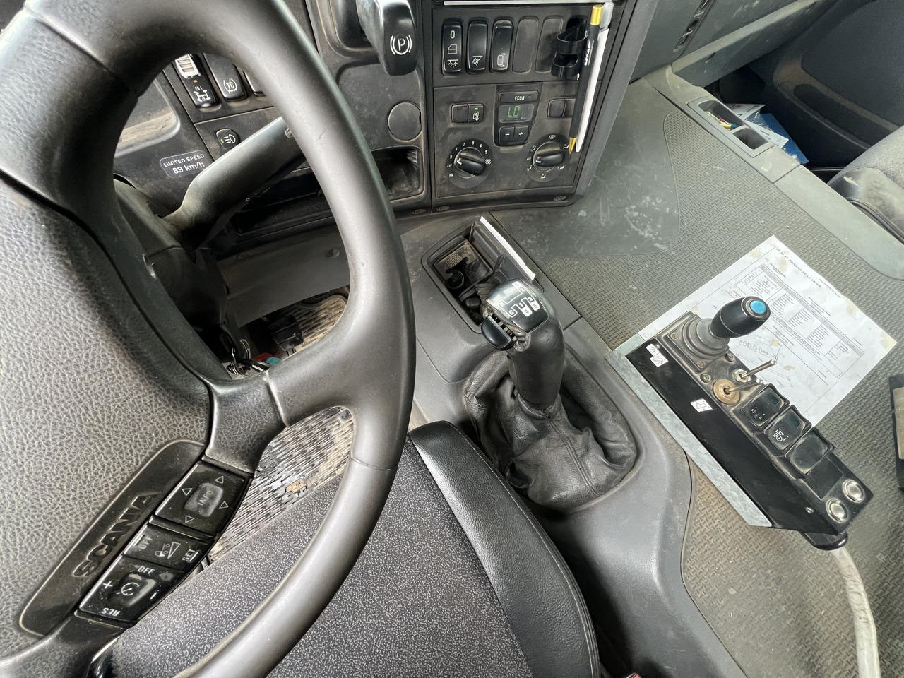 SCANIA 8x4 - Haakarmsysteem vrachtwagen: afbeelding 5 SCANIA 8x4 - Haakarmsysteem vrachtwagen: afbeelding 5