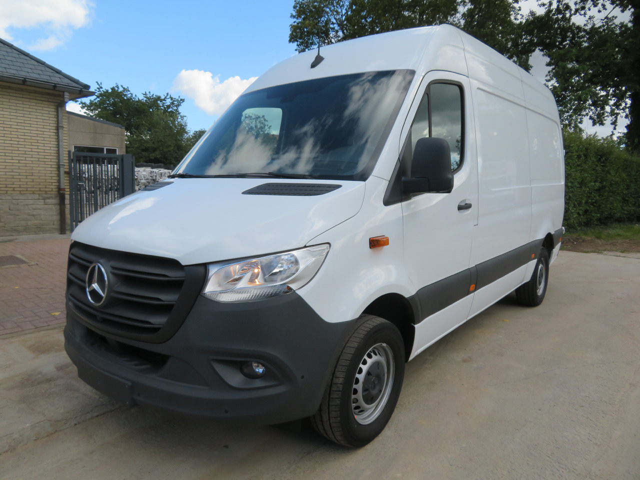 Mercedes-Benz Sprinter 317cdi - A2H2 - Bestelwagen: afbeelding 3 Mercedes-Benz Sprinter 317cdi - A2H2 - Bestelwagen: afbeelding 3