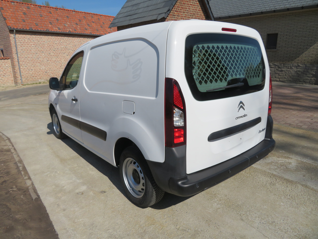 CITROËN Berlingo 1.6 BlueHDi CLUB - Gesloten bestelwagen: afbeelding 5 CITROËN Berlingo 1.6 BlueHDi CLUB - Gesloten bestelwagen: afbeelding 5