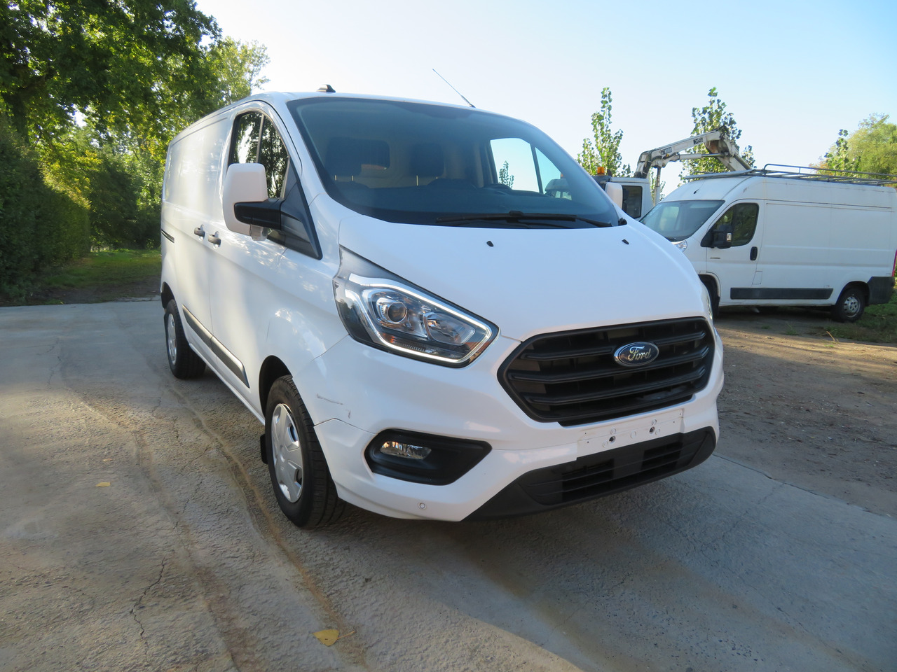 Ford Transit Custom 2.0 Trend - Kleine bestelwagen: afbeelding 1 Ford Transit Custom 2.0 Trend - Kleine bestelwagen: afbeelding 1