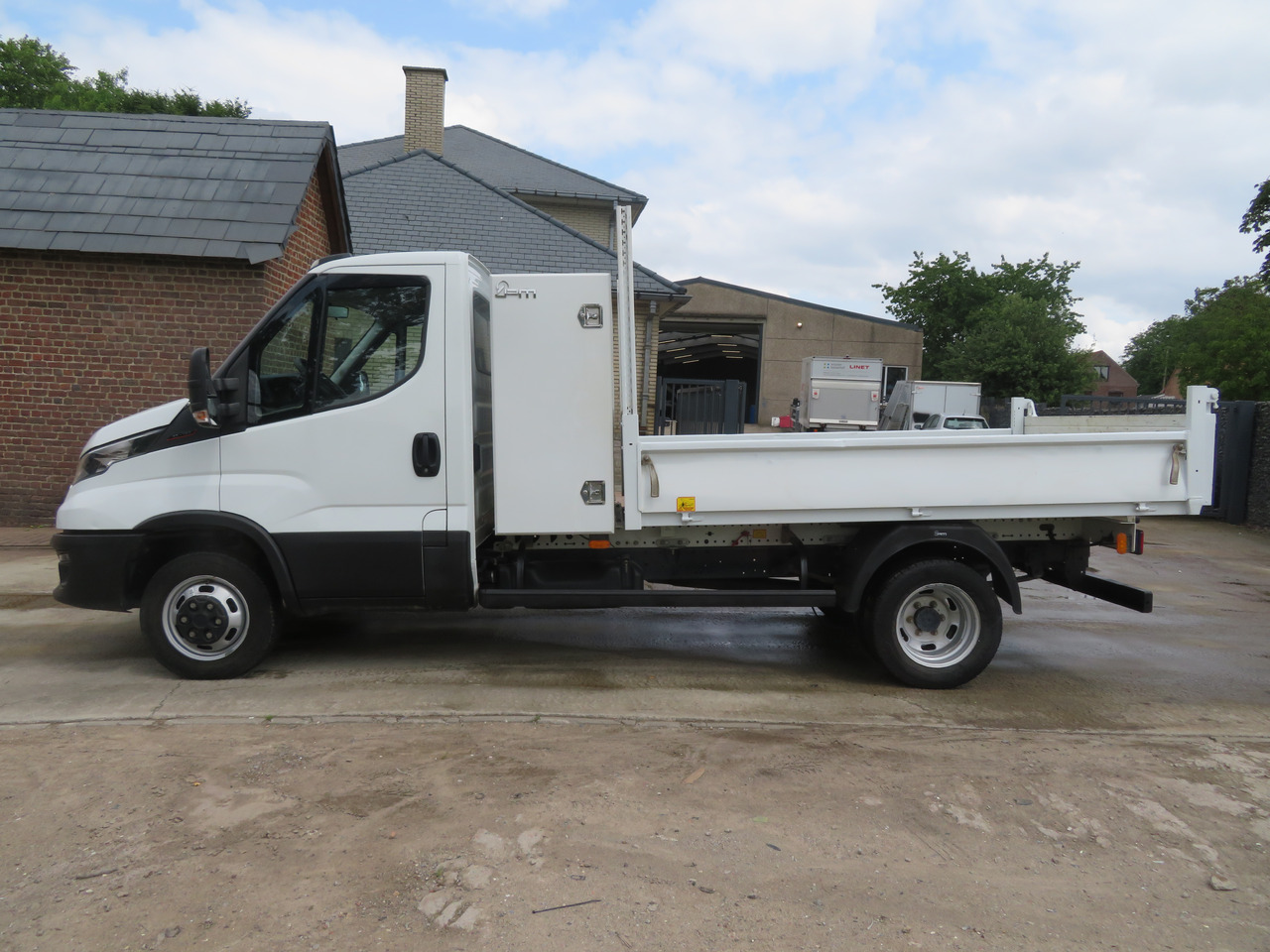 IVECO Daily 35C16 - 3.0 - Kipper bestelwagen: afbeelding 4 IVECO Daily 35C16 - 3.0 - Kipper bestelwagen: afbeelding 4