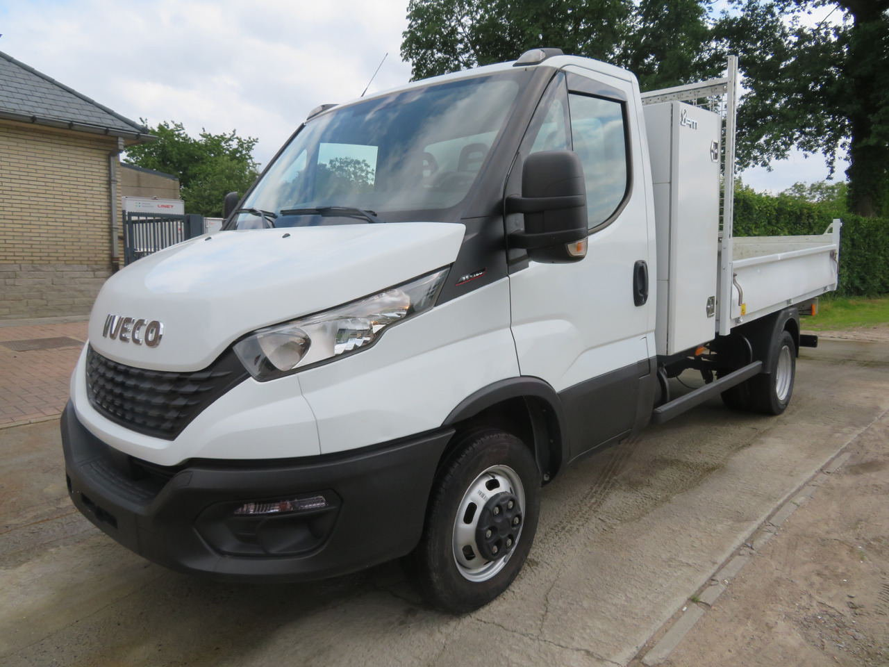 IVECO Daily 35C16 - 3.0 - Kipper bestelwagen: afbeelding 3 IVECO Daily 35C16 - 3.0 - Kipper bestelwagen: afbeelding 3