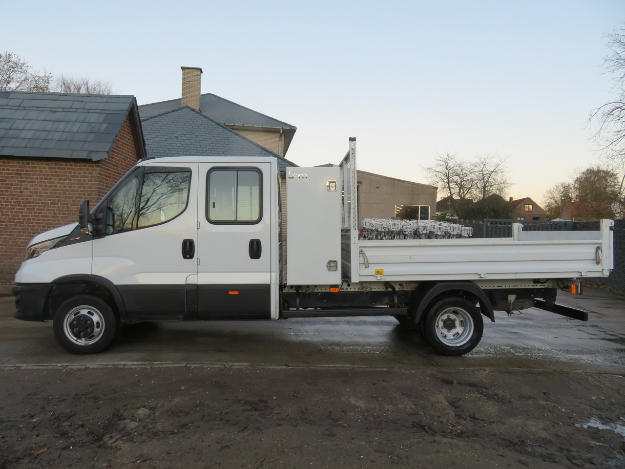 Iveco Daily 35C16 3.0 - Kipper bestelwagen, Bestelwagen met dubbele cabine: afbeelding 4 Iveco Daily 35C16 3.0 - Kipper bestelwagen, Bestelwagen met dubbele cabine: afbeelding 4