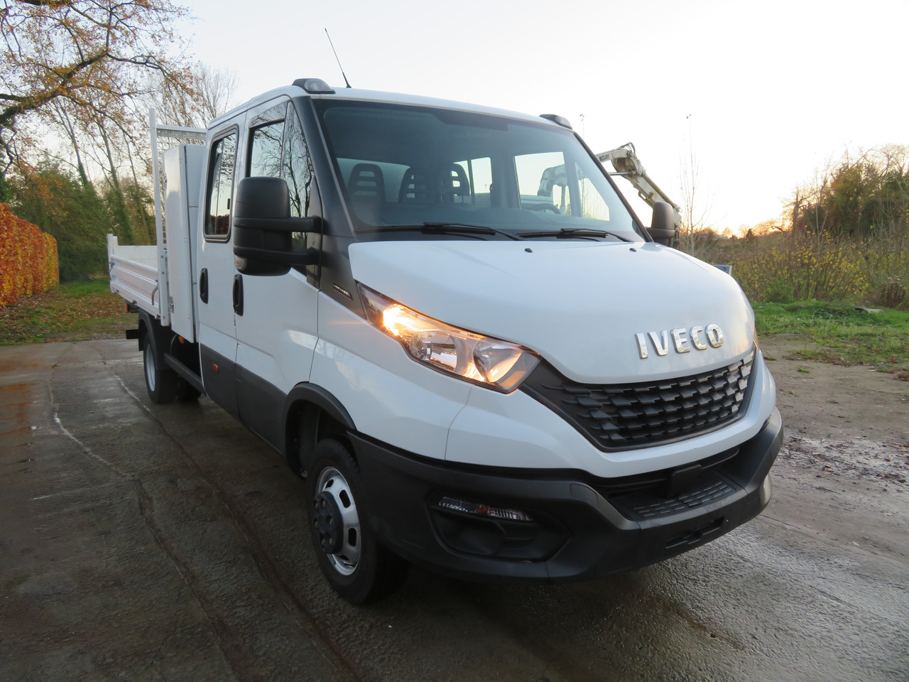 Iveco Daily 35C16 3.0 - Kipper bestelwagen, Bestelwagen met dubbele cabine: afbeelding 1 Iveco Daily 35C16 3.0 - Kipper bestelwagen, Bestelwagen met dubbele cabine: afbeelding 1