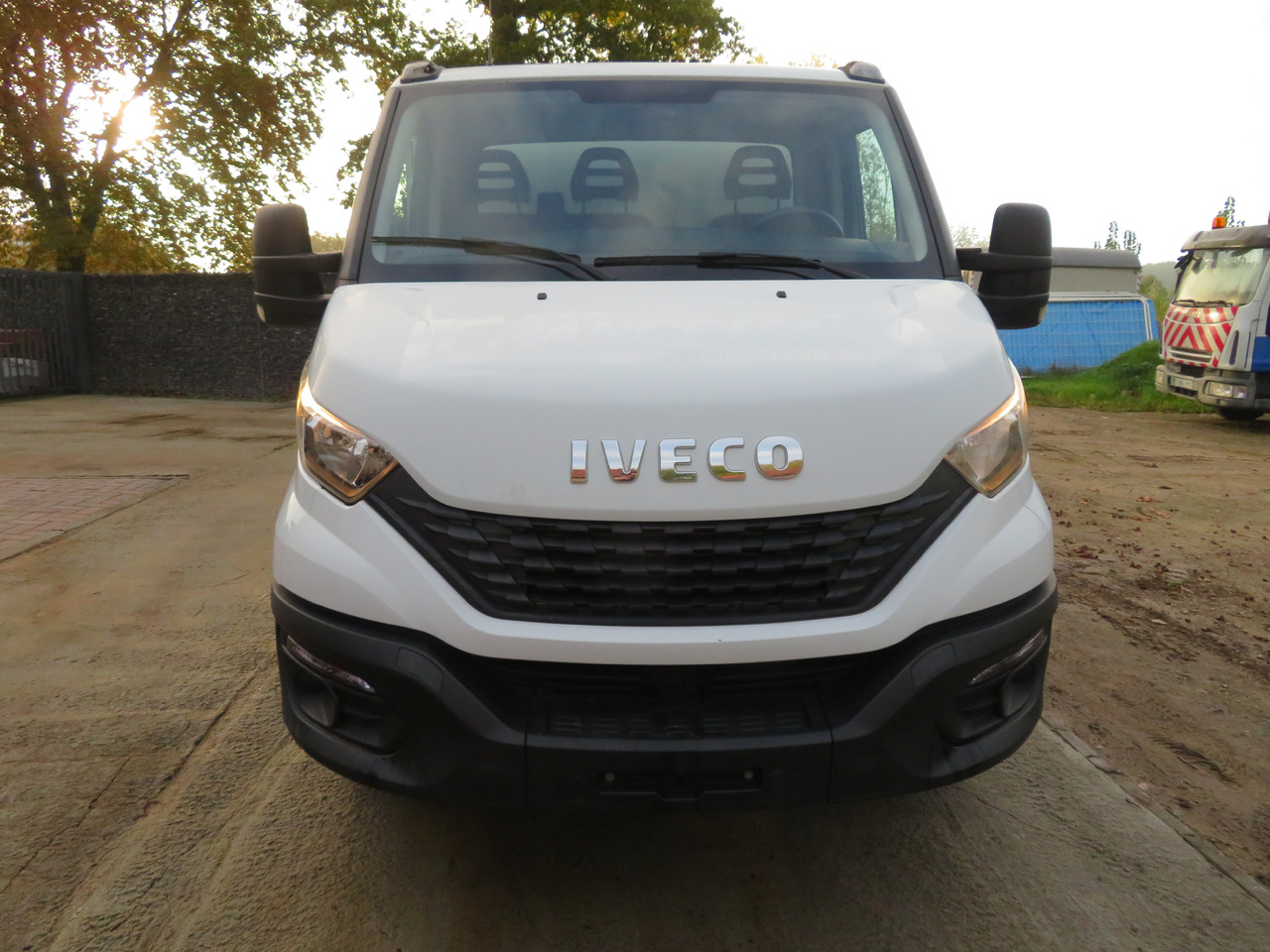 Iveco Daily 35C16 3.0 - L2 - Kipper - Kipper bestelwagen: afbeelding 2 Iveco Daily 35C16 3.0 - L2 - Kipper - Kipper bestelwagen: afbeelding 2