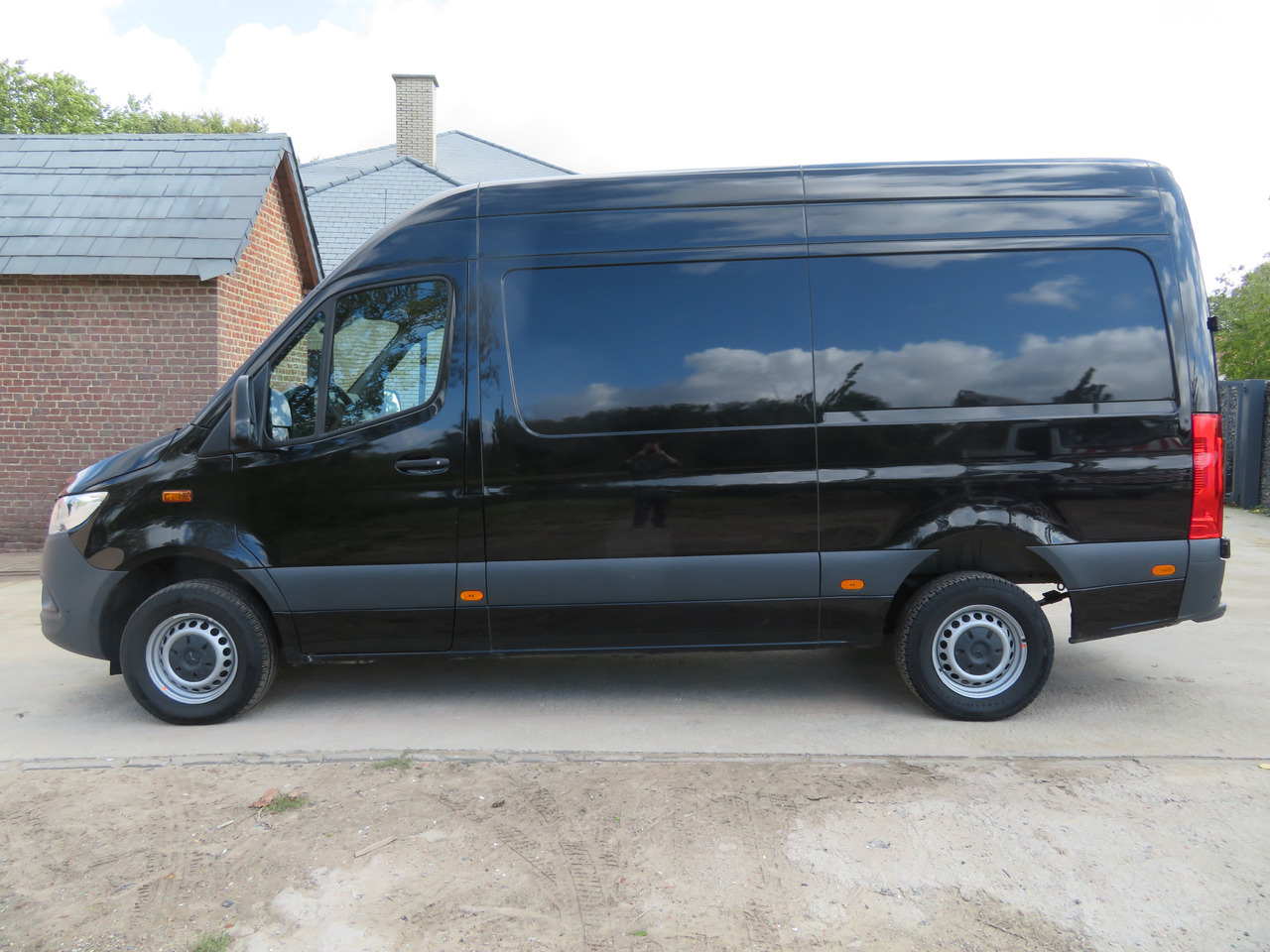 Mercedes-Benz Sprinter 317cdi - A2H2 - Gesloten bestelwagen: afbeelding 4 Mercedes-Benz Sprinter 317cdi - A2H2 - Gesloten bestelwagen: afbeelding 4