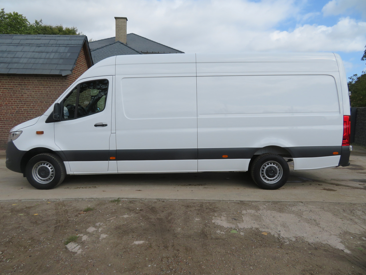 Mercedes-Benz Sprinter 317cdi - A3H2 - Gesloten bestelwagen: afbeelding 4 Mercedes-Benz Sprinter 317cdi - A3H2 - Gesloten bestelwagen: afbeelding 4