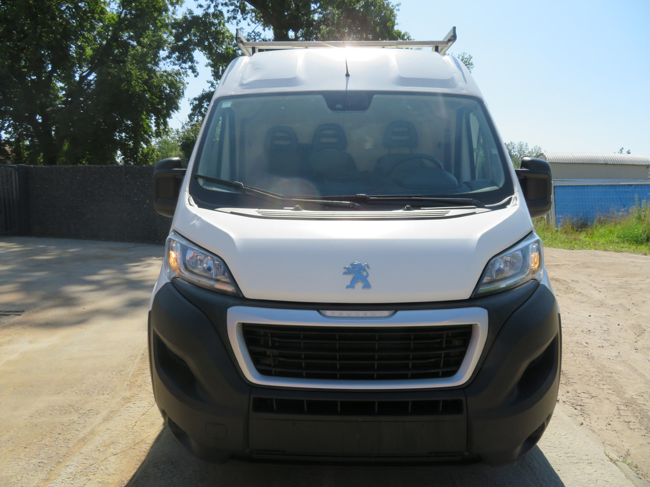 PEUGEOT Boxer 2.2 BlueHDI L2H2 - Gesloten bestelwagen: afbeelding 2 PEUGEOT Boxer 2.2 BlueHDI L2H2 - Gesloten bestelwagen: afbeelding 2