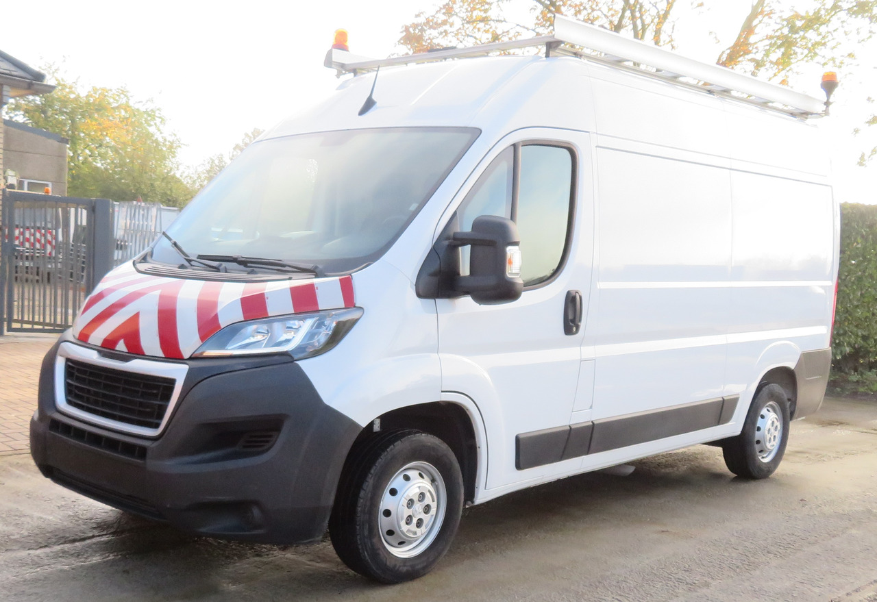 Peugeot Boxer 2.2 BlueHDi - L2H2 - Gesloten bestelwagen: afbeelding 3 Peugeot Boxer 2.2 BlueHDi - L2H2 - Gesloten bestelwagen: afbeelding 3