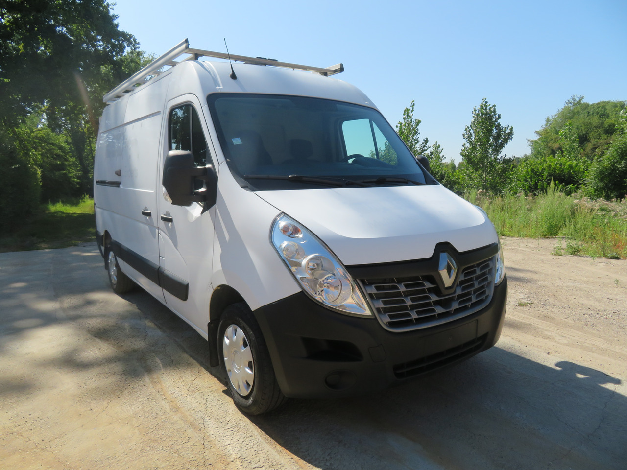 RENAULT Master 2.3dCi Energy Grand Confort & Media Nav - L2H2 - Kleine bestelwagen: afbeelding 1 RENAULT Master 2.3dCi Energy Grand Confort & Media Nav - L2H2 - Kleine bestelwagen: afbeelding 1
