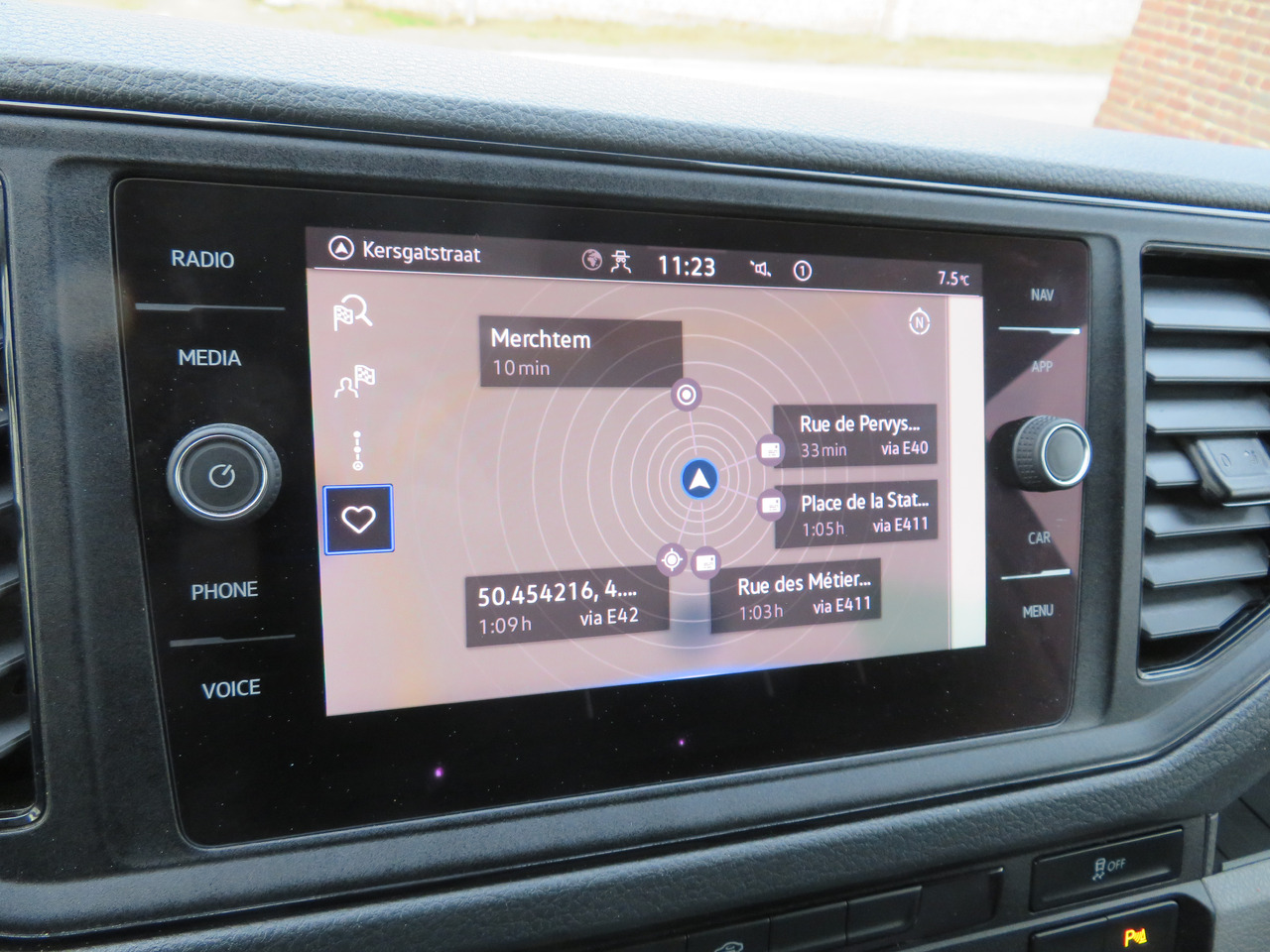 Gesloten bestelwagen Volkswagen Crafter 2.0 CR TDi L3H3: afbeelding 14 Gesloten bestelwagen Volkswagen Crafter 2.0 CR TDi L3H3: afbeelding 14