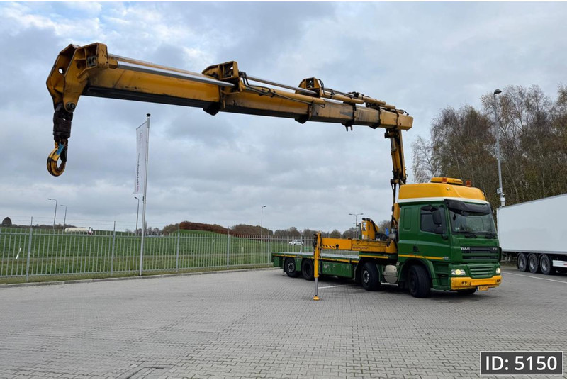 DAF CF 85.410 SC, Euro 5, 8x2 / Hiab 422 EP5 + Radio / 5x extendable - Kraanwagen: afbeelding 5 DAF CF 85.410 SC, Euro 5, 8x2 / Hiab 422 EP5 + Radio / 5x extendable - Kraanwagen: afbeelding 5