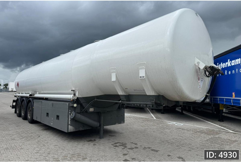 Hendricks TSA42 / Fuel tanker / 50.500L / 5 Comp / ADR - Tankoplegger: afbeelding 4 Hendricks TSA42 / Fuel tanker / 50.500L / 5 Comp / ADR - Tankoplegger: afbeelding 4