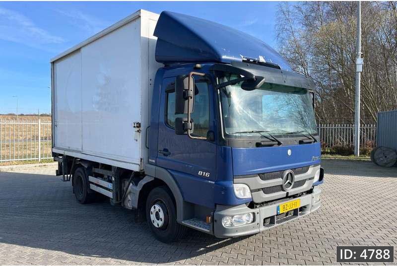 Mercedes-Benz Atego 816 Day Cab, Euro 5, BDF / EPS automatic / standklima / Hydraulic system - Containertransporter/ Wissellaadbak vrachtwagen: afbeelding 4 Mercedes-Benz Atego 816 Day Cab, Euro 5, BDF / EPS automatic / standklima / Hydraulic system - Containertransporter/ Wissellaadbak vrachtwagen: afbeelding 4