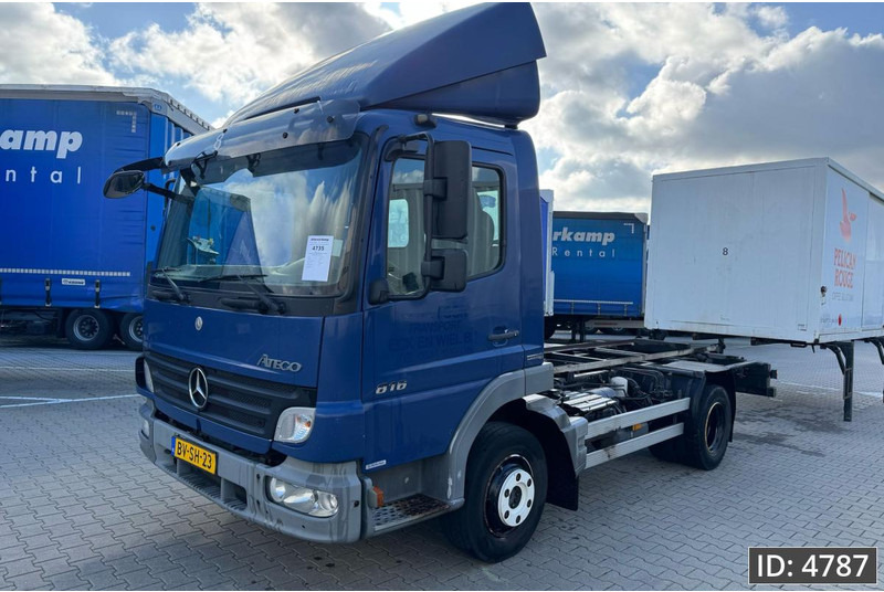 Mercedes-Benz Atego 816 Day Cab, Euro 5, BDF / EPS automatic / standklima / Hydraulic system - Containertransporter/ Wissellaadbak vrachtwagen: afbeelding 1 Mercedes-Benz Atego 816 Day Cab, Euro 5, BDF / EPS automatic / standklima / Hydraulic system - Containertransporter/ Wissellaadbak vrachtwagen: afbeelding 1