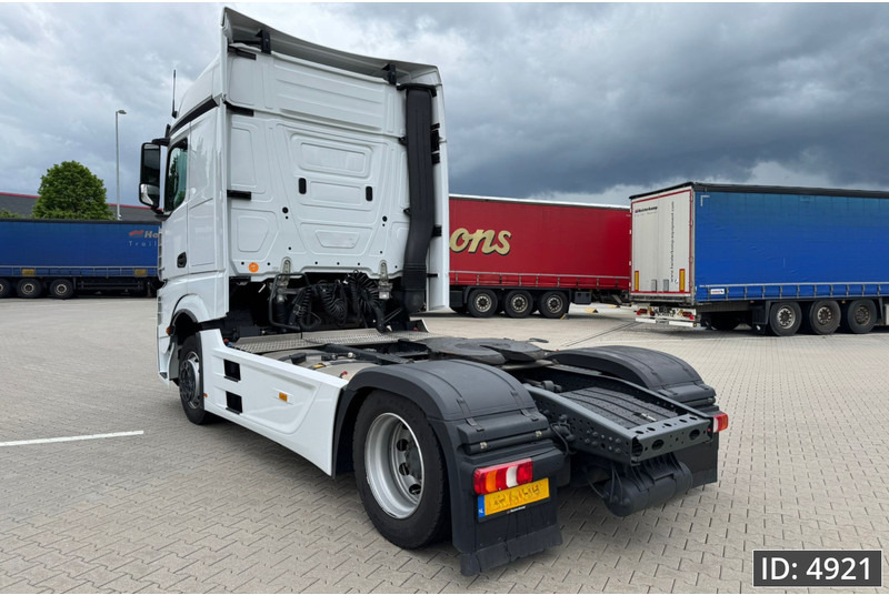 Mercedes-Benz Actros 1845 StreamSpace, Euro 6, / 2x Tank / More units available - Trekker: afbeelding 2 Mercedes-Benz Actros 1845 StreamSpace, Euro 6, / 2x Tank / More units available - Trekker: afbeelding 2
